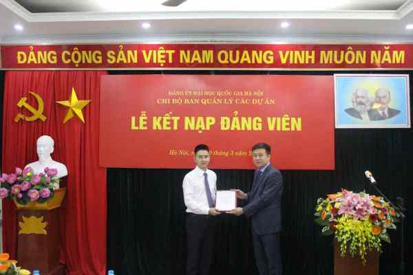 Quy trình kết nạp đảng viên mới tại Hồ Chí Minh